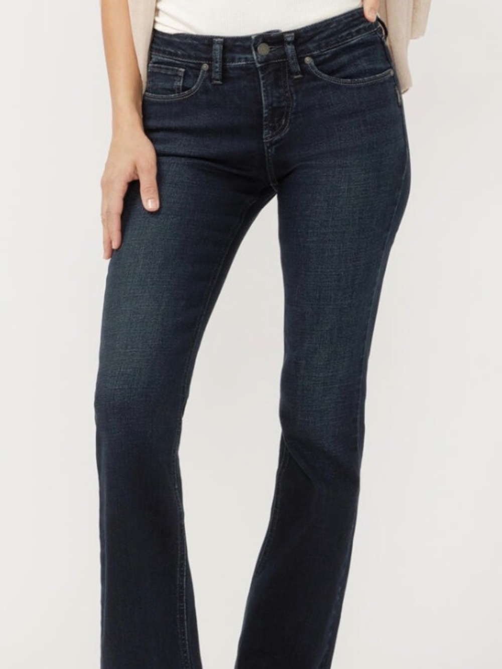💐NWT💐 Suki Mid Rise Bootcut Curvy Jeans - size 30/31